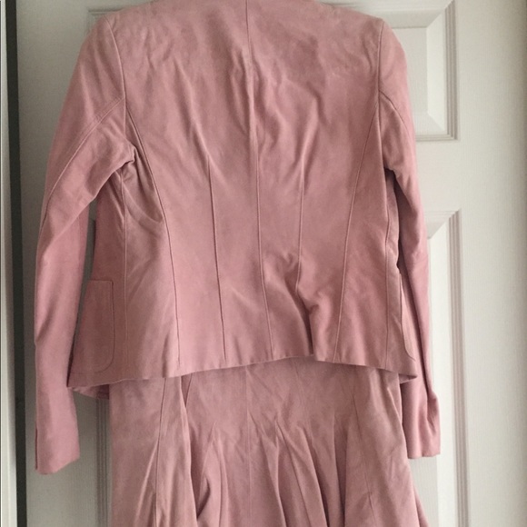 Context suede Jacket and Skirt - Picture 2 of 8